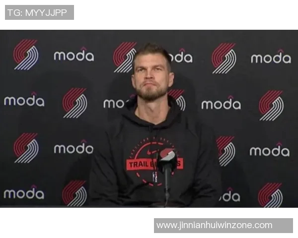 罗威评价斯普利特：低调务实的教练值得信赖愿与之并肩作战