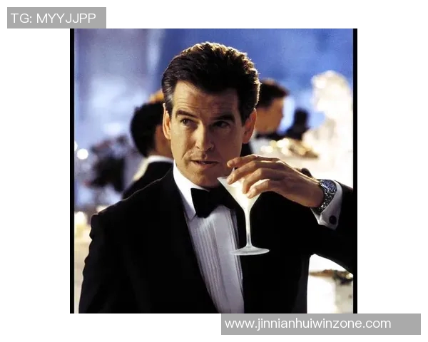 皮尔斯坦言情妇在婚姻危机中扮演关键角色助力维持家庭关系 皮尔斯坦言情妇在婚姻危机中扮演关键角色助力维持家庭关系