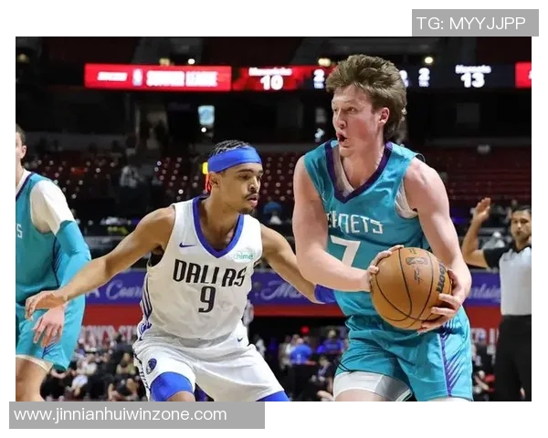 克尼佩尔近期表现惊艳场均265分投篮命中率超58三分命中率达52 克尼佩尔近期表现惊艳场均265分投篮命中率超58三分命中率达52