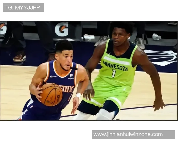 费尔顿质疑现役得分后卫实力布克是否是仅次于爱德华兹的最佳选择 费尔顿质疑现役得分后卫实力布克是否是仅次于爱德华兹的最佳选择