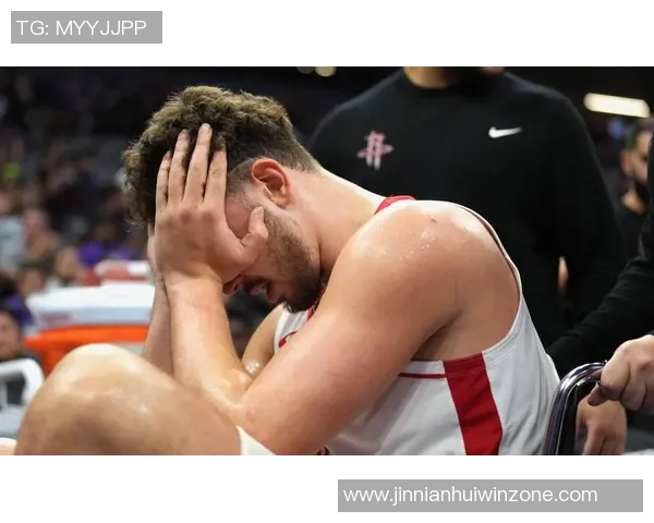 乌度卡坦言防守失误未能有效应对乔治与马卡的身体对抗挑战