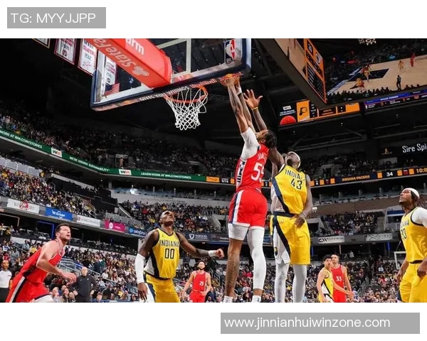 小琼斯专注比赛表现不在乎裁判判罚全力以赴追求胜利 小琼斯专注比赛表现不在乎裁判判罚全力以赴追求胜利