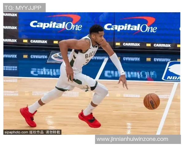 东里连中高难度三分引发热议字母哥直言对手实力不容小觑